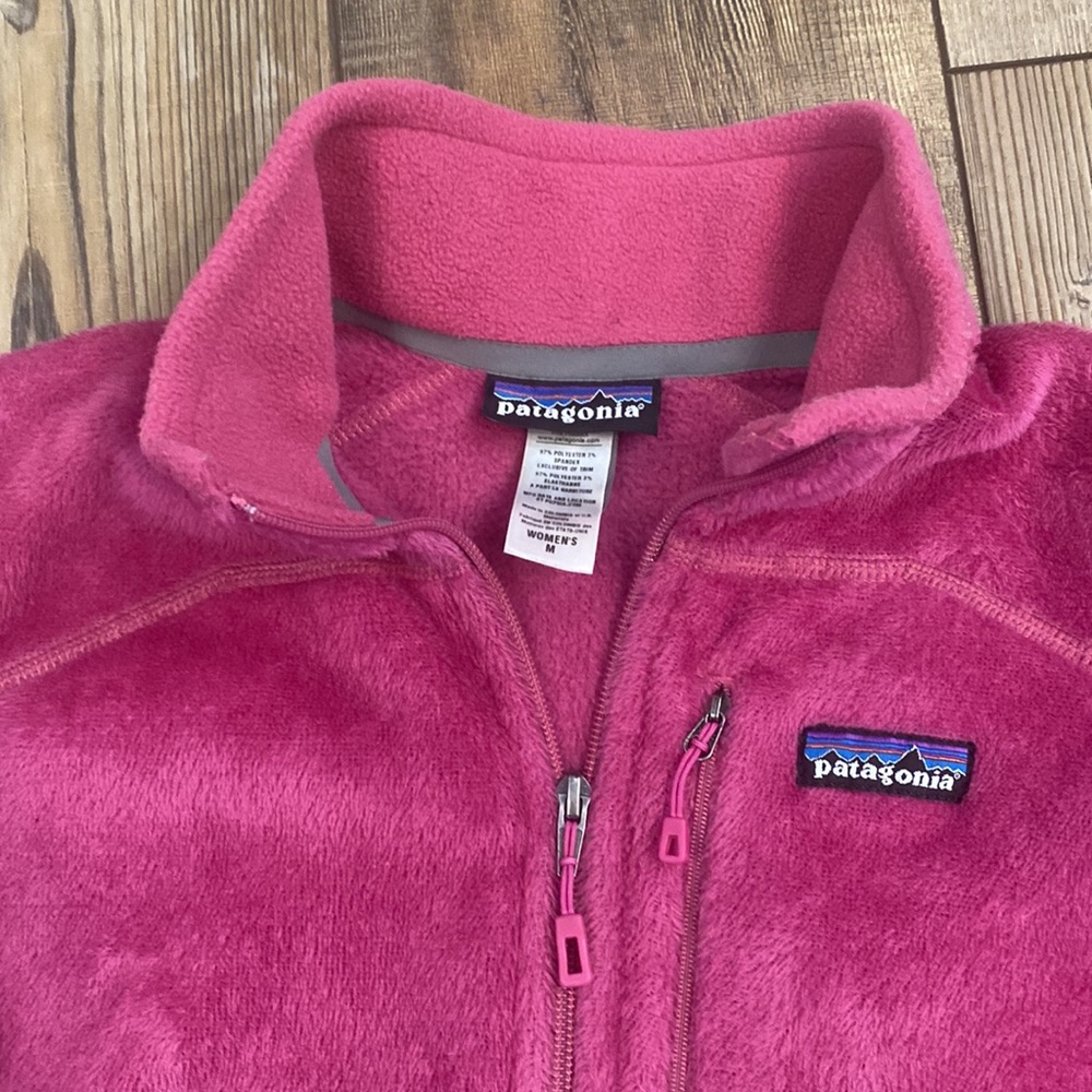 PATAGONIA R2 Women’s zip up Fleece Jacket, size med, style # 25146